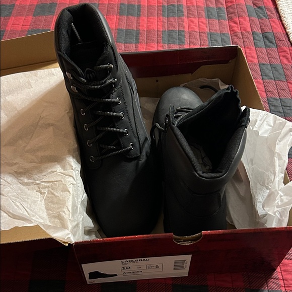 Wolverine Men's Black Leather Lace-Up Boots Wolverine Men's Black Leather Lace-Up Boots